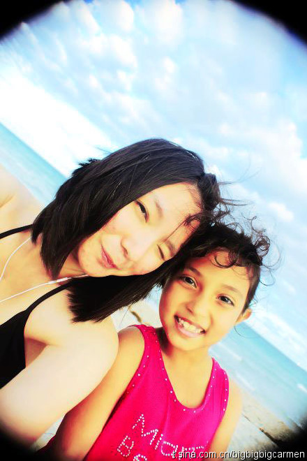 “米乐M6”王祖贤公交让座 网友惊呼美得像画(图4) 米乐M6