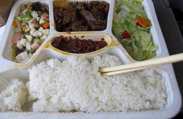 杰克逊:给本人打5分 雅尼斯会把球队打造的更好‘米乐M6官方入口’(图4) 米乐M6