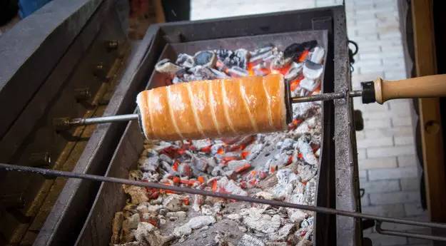 何超盈失恋仍维护旧爱 和平分手无关第三者(图):米乐M6(图2) m6最新官网